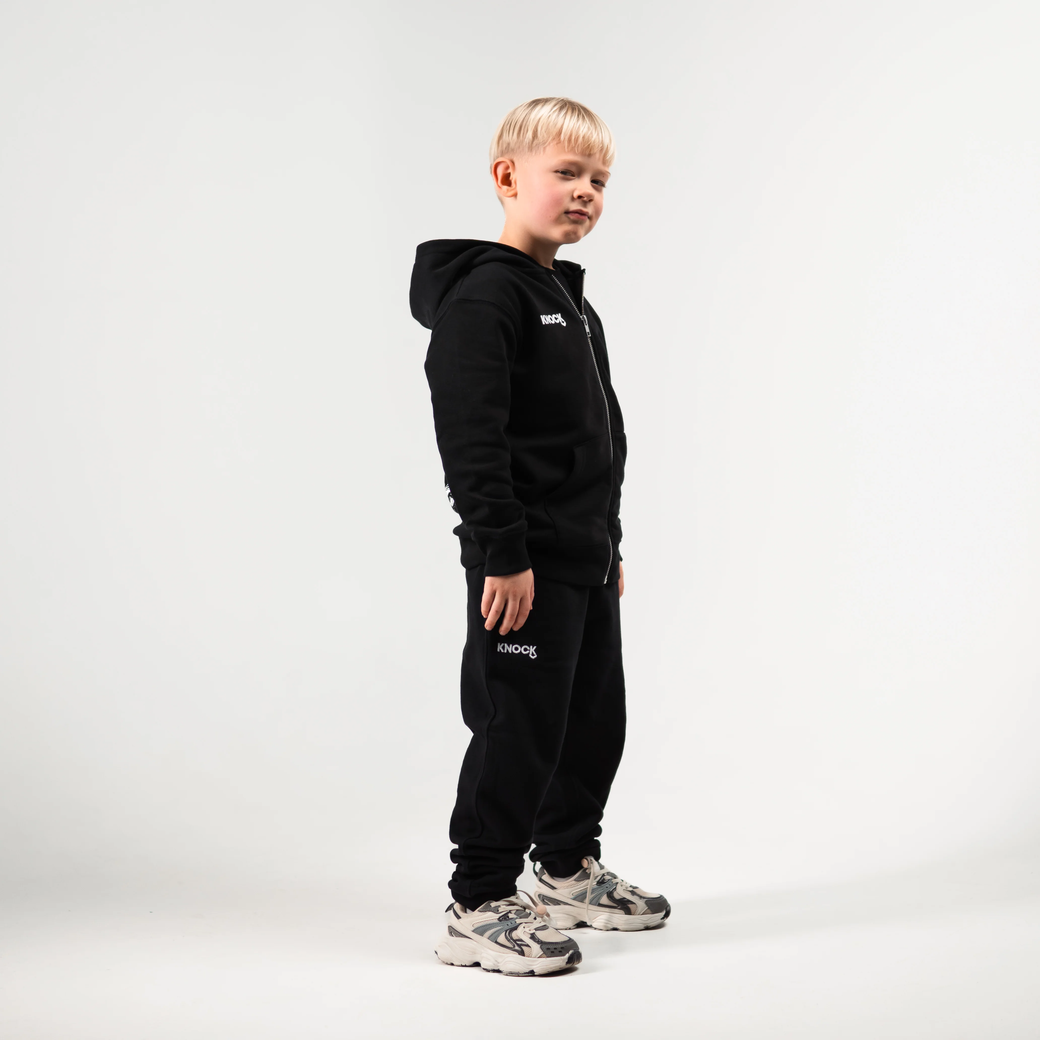 KIDS ASTROHIP ZIP HOODIE BLACK - Image 5
