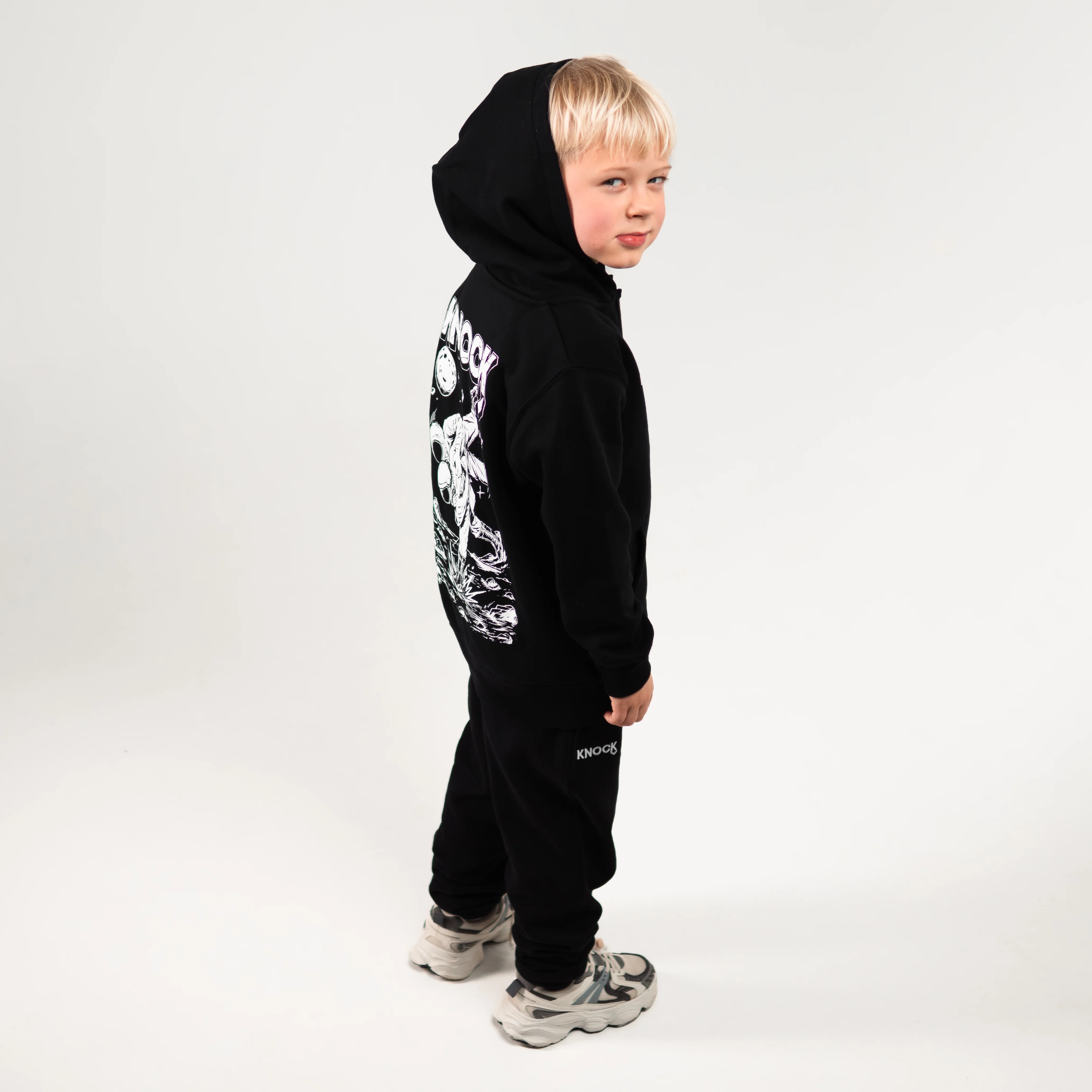 KIDS ASTROHIP ZIP HOODIE BLACK - Image 6