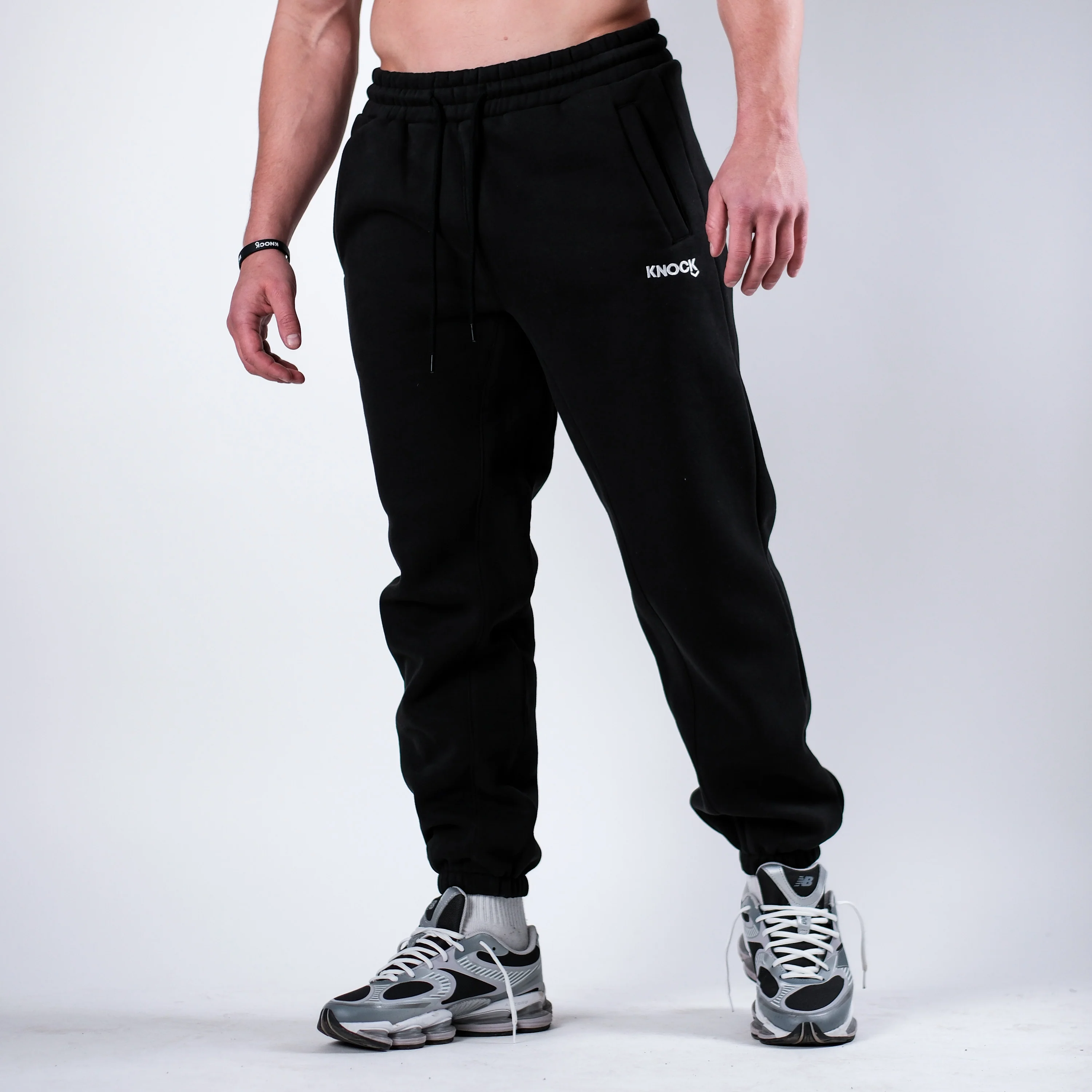 CUFFED FLEECE JOGGERS BLACK - Image 3