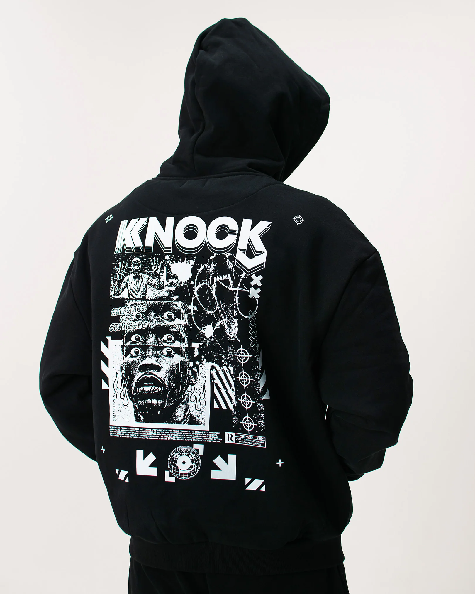 EMBRACE THE STRUGGLE SUPER HEAVY HOODIE BLACK - Image 3