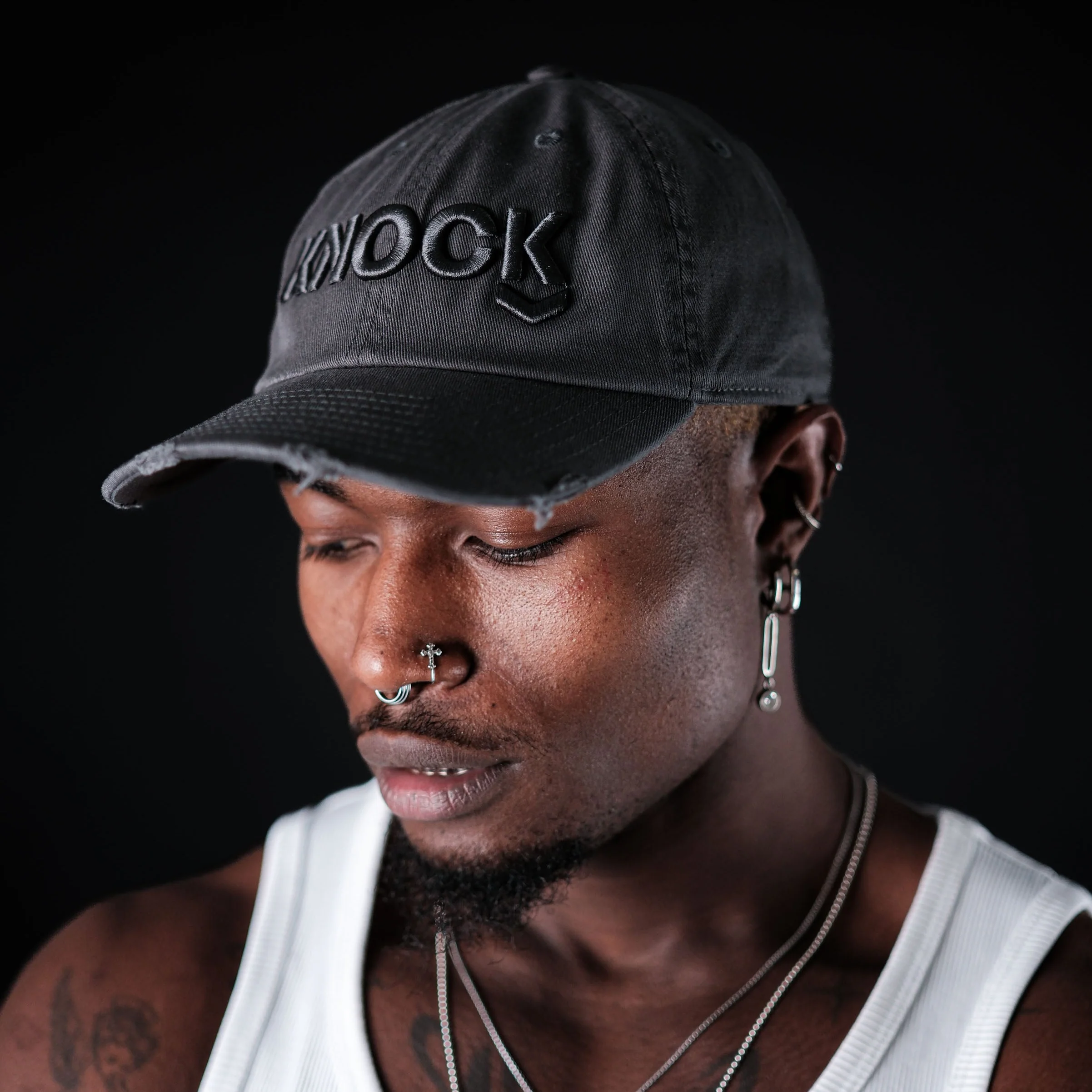 SCUFFED CAP GREY