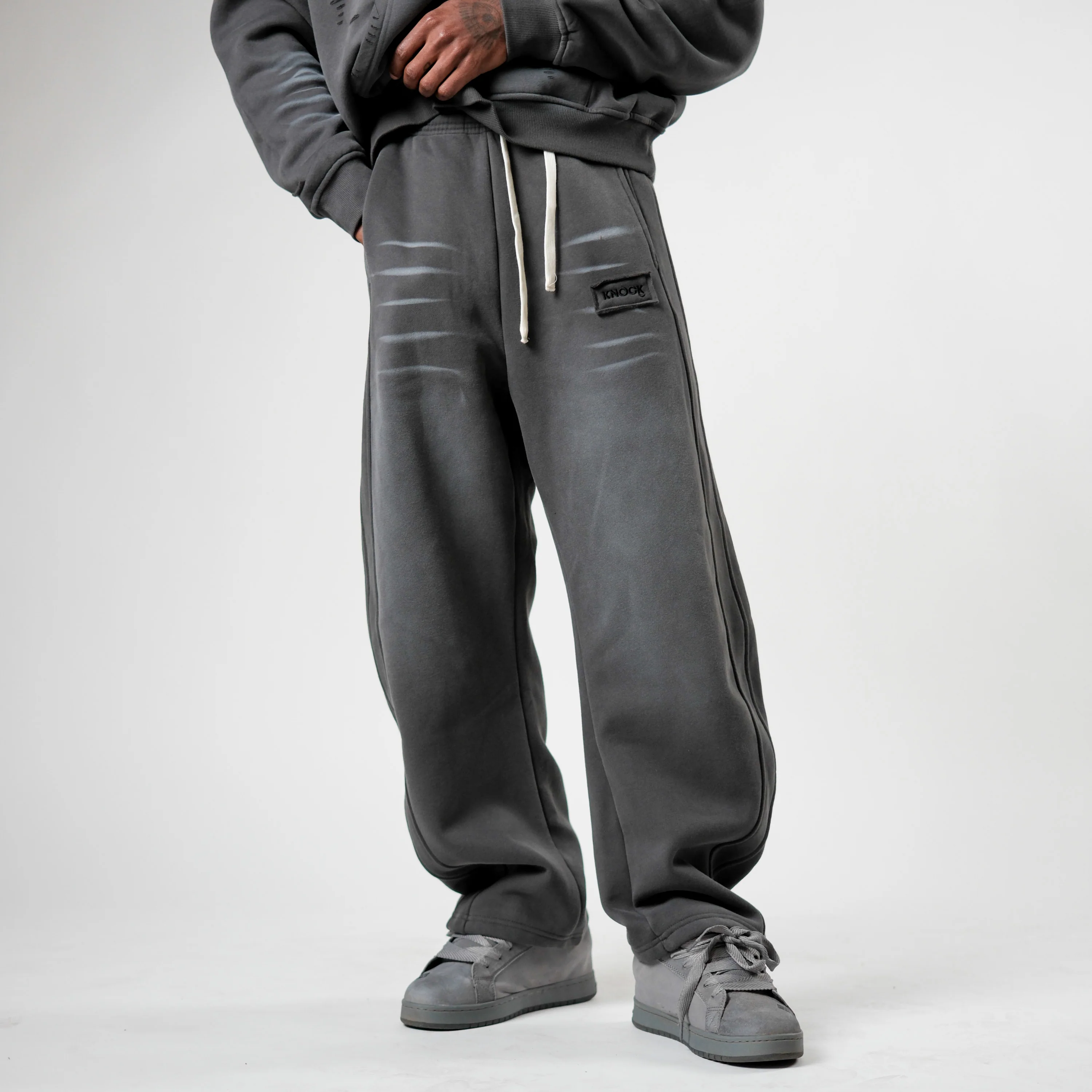 HERITAGE SAGE GREEN BANANA JOGGERS - Image 4