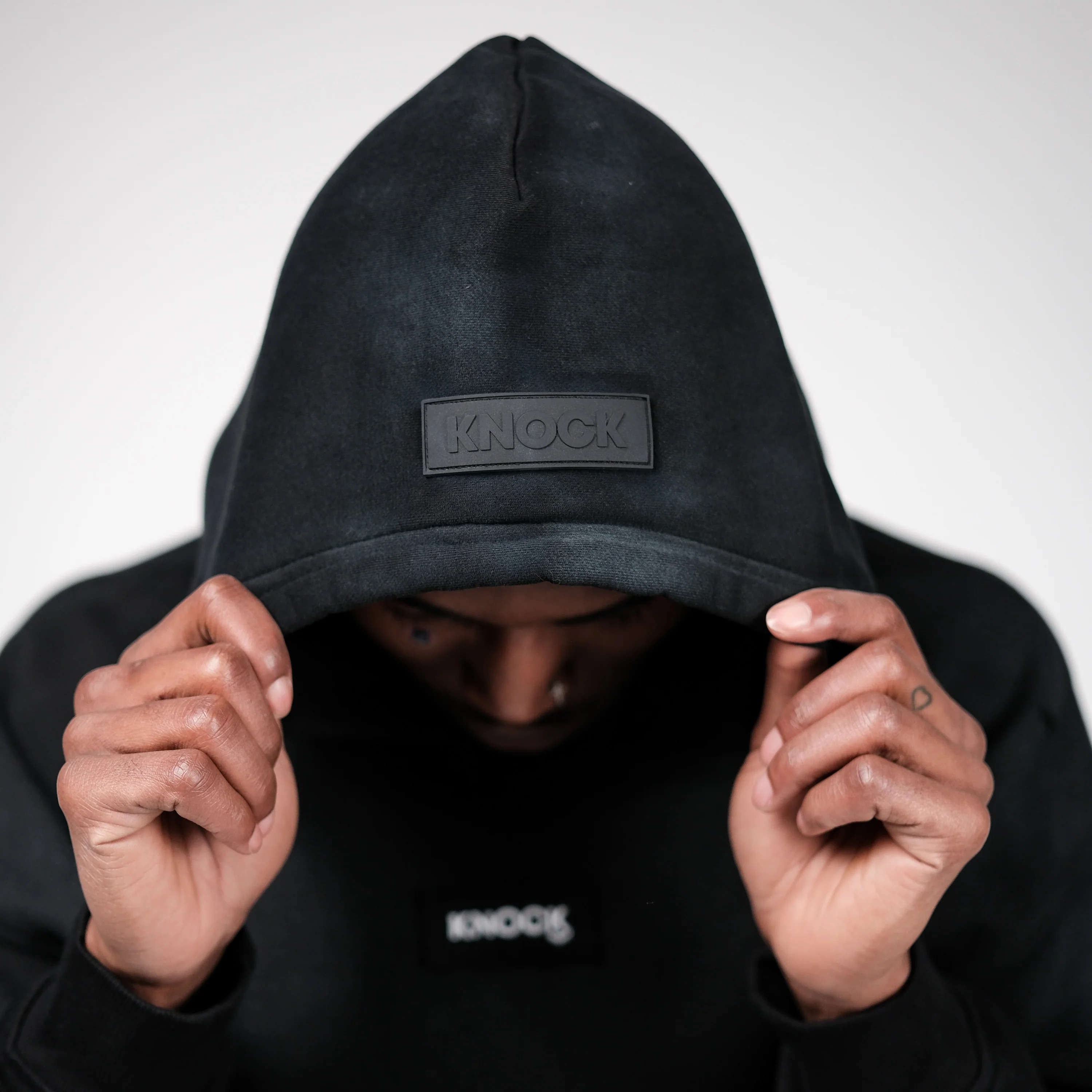 HERITAGE BOXY HOODIE - Image 3