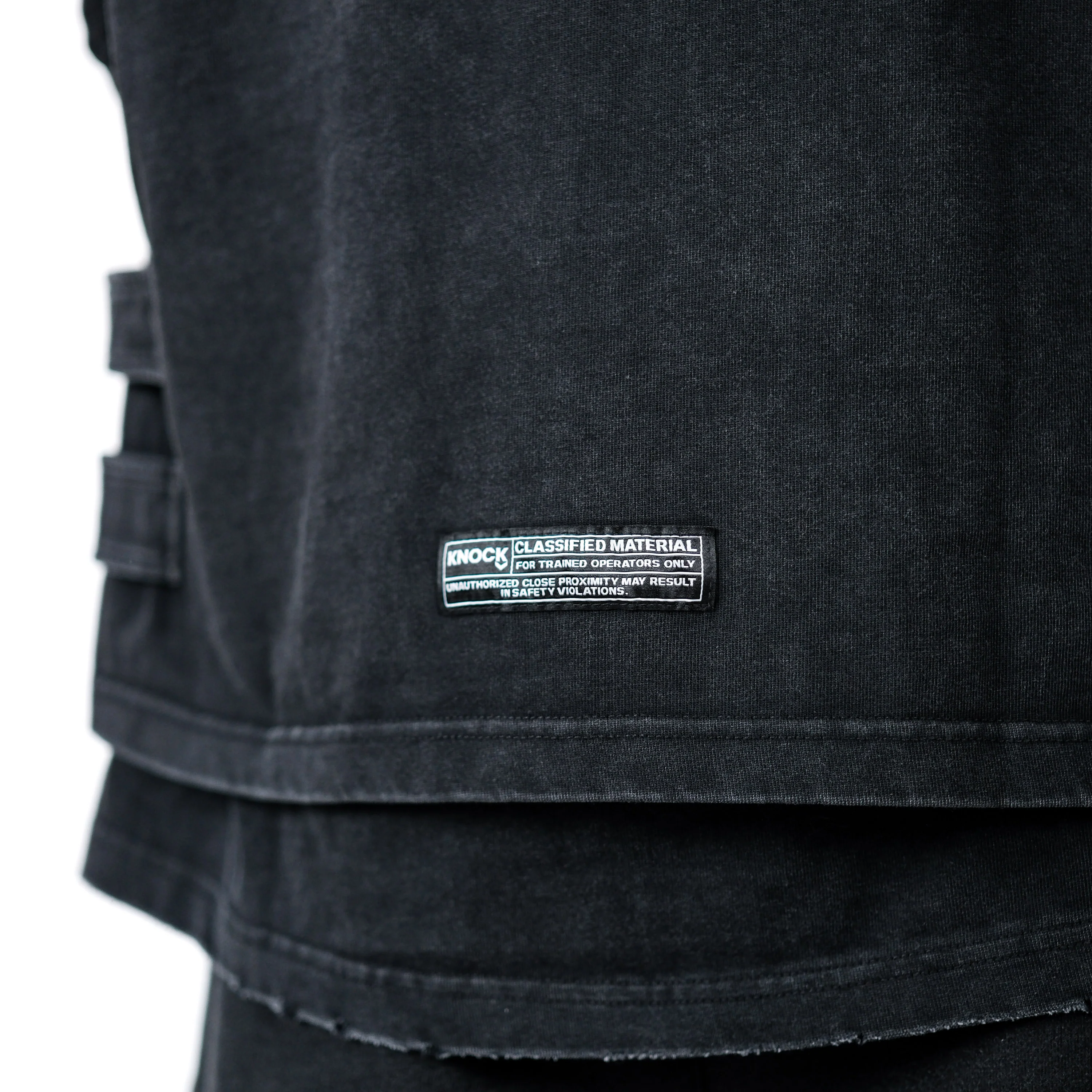 LIMITED KNOCK UNIT VEST TEE - Image 6
