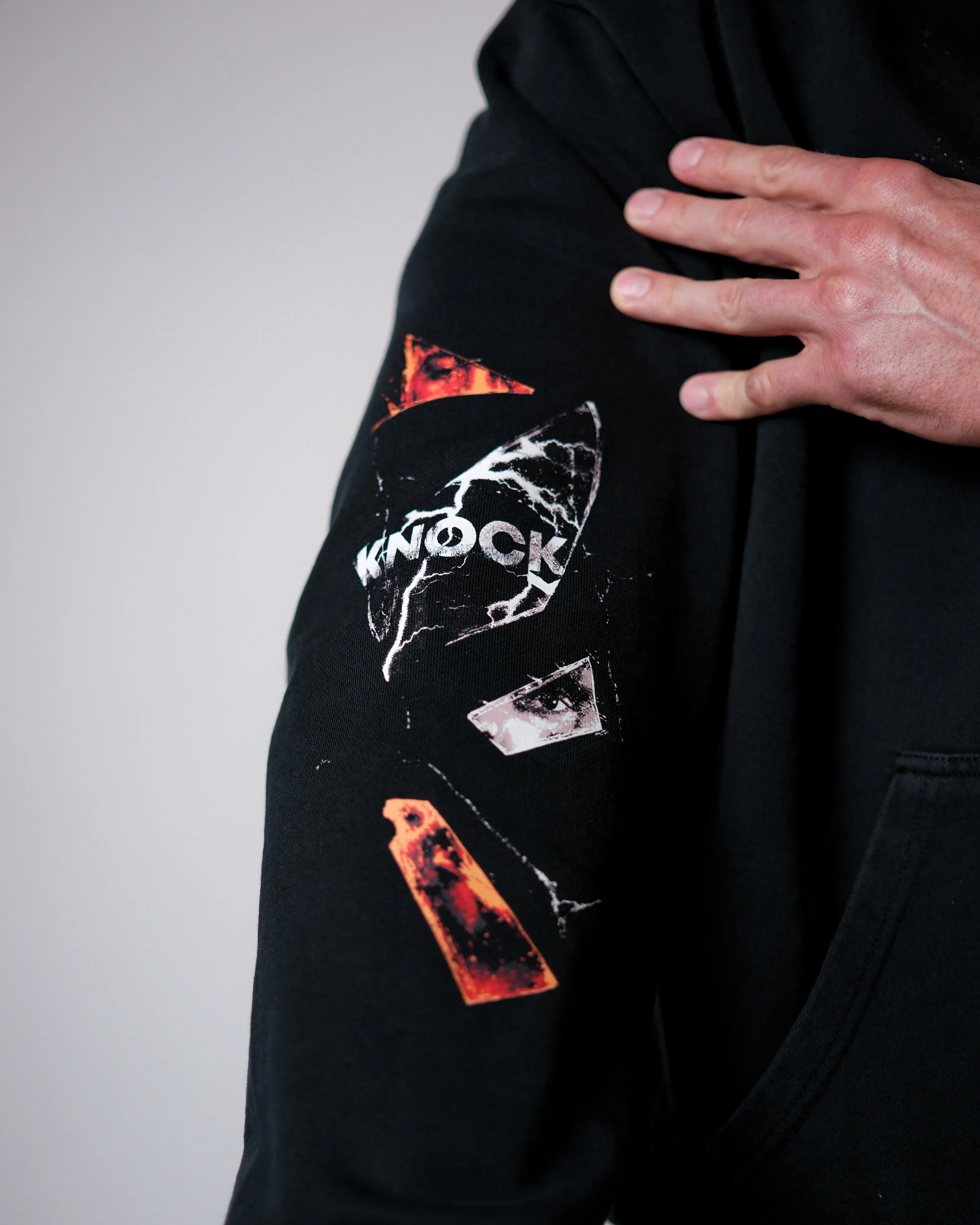 KNOCK x SERGEJ MASLOBOJEV HOODIE - Image 9