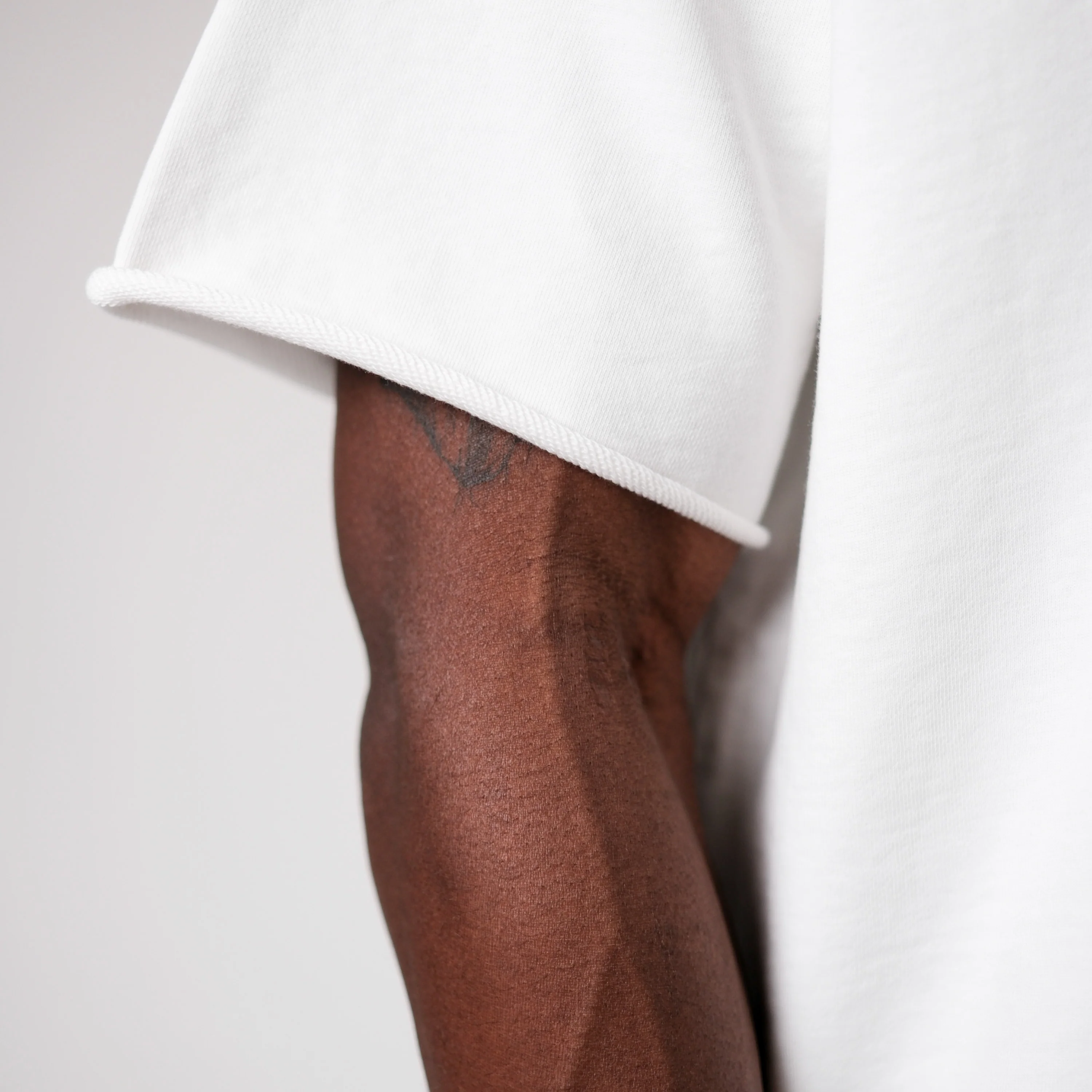 MID COUNT TERRY TEE WHITE - Image 7