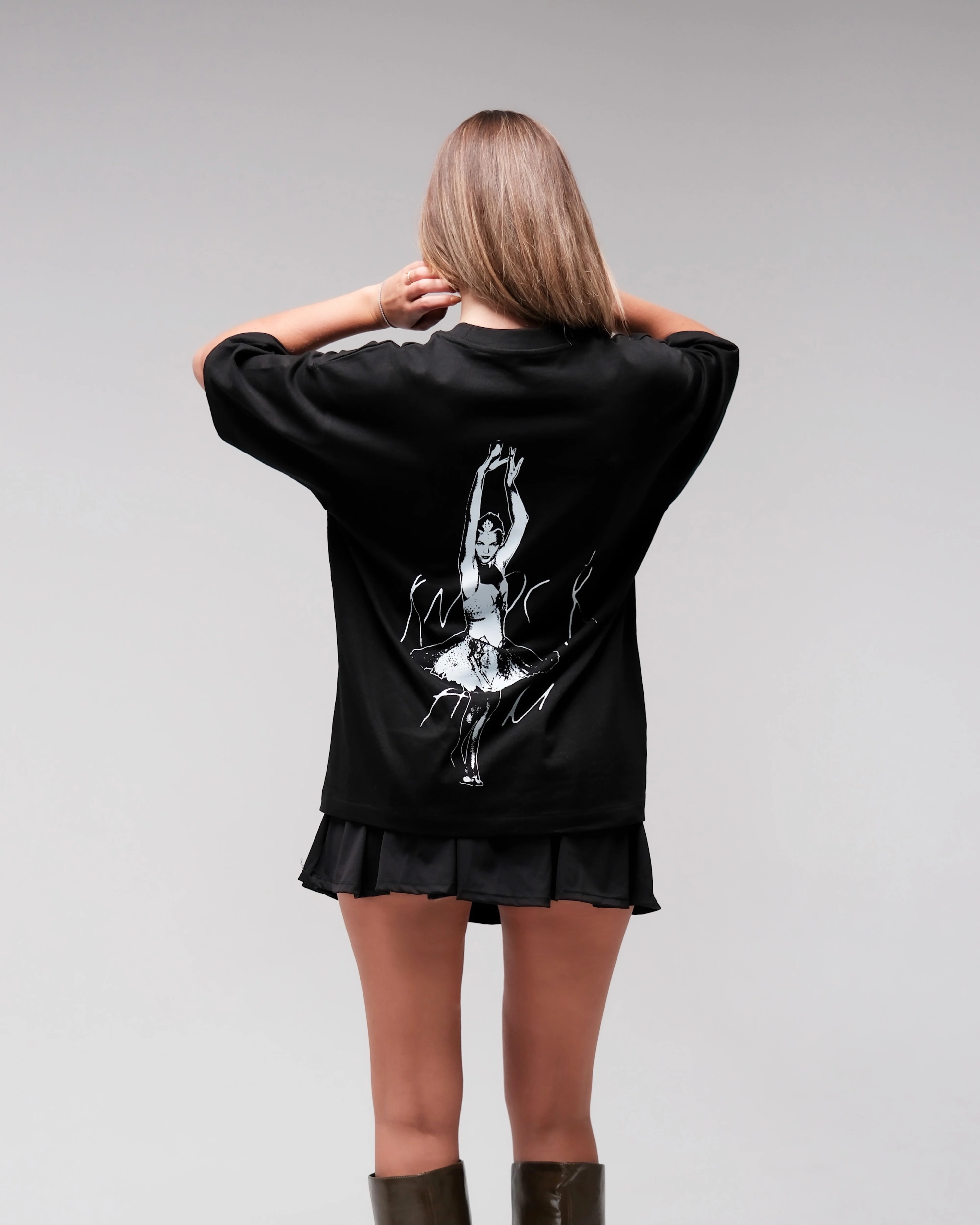 Anna x Knock - Image 3