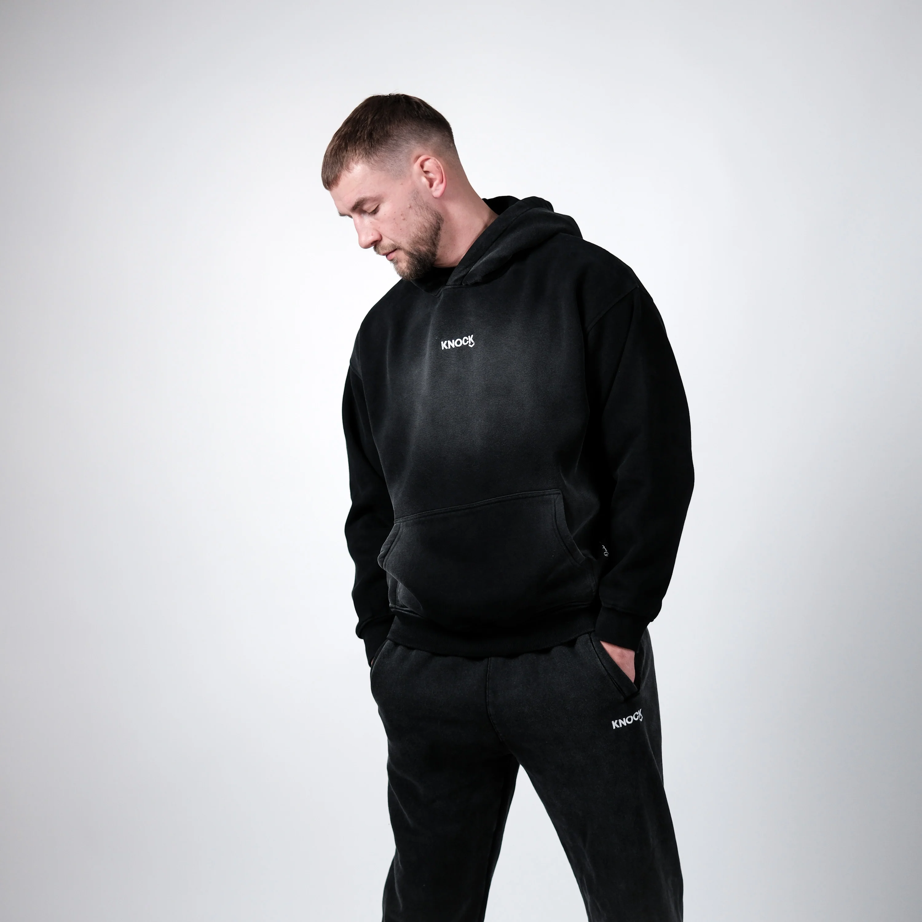 VINCIT QUI PATITUR FADE OVERSIZED HOODIE - Image 4
