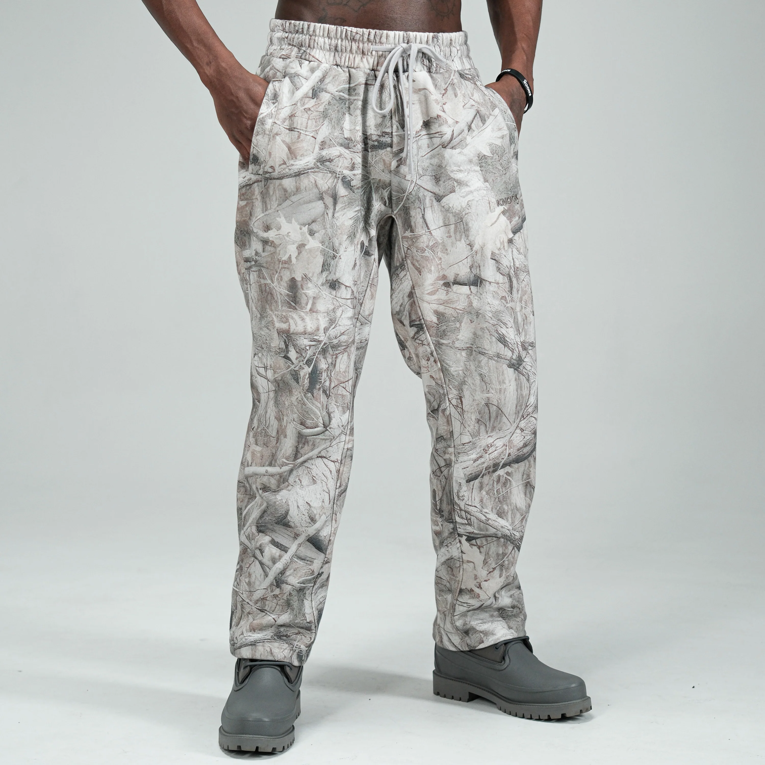 WINTER CAMO JOGGERS - Image 3
